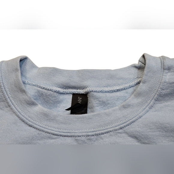 Simone Biles USA Flag Blue Sweatshirt Workout Shirt Women Large Olympic Gymnast - Picture 3 of 3